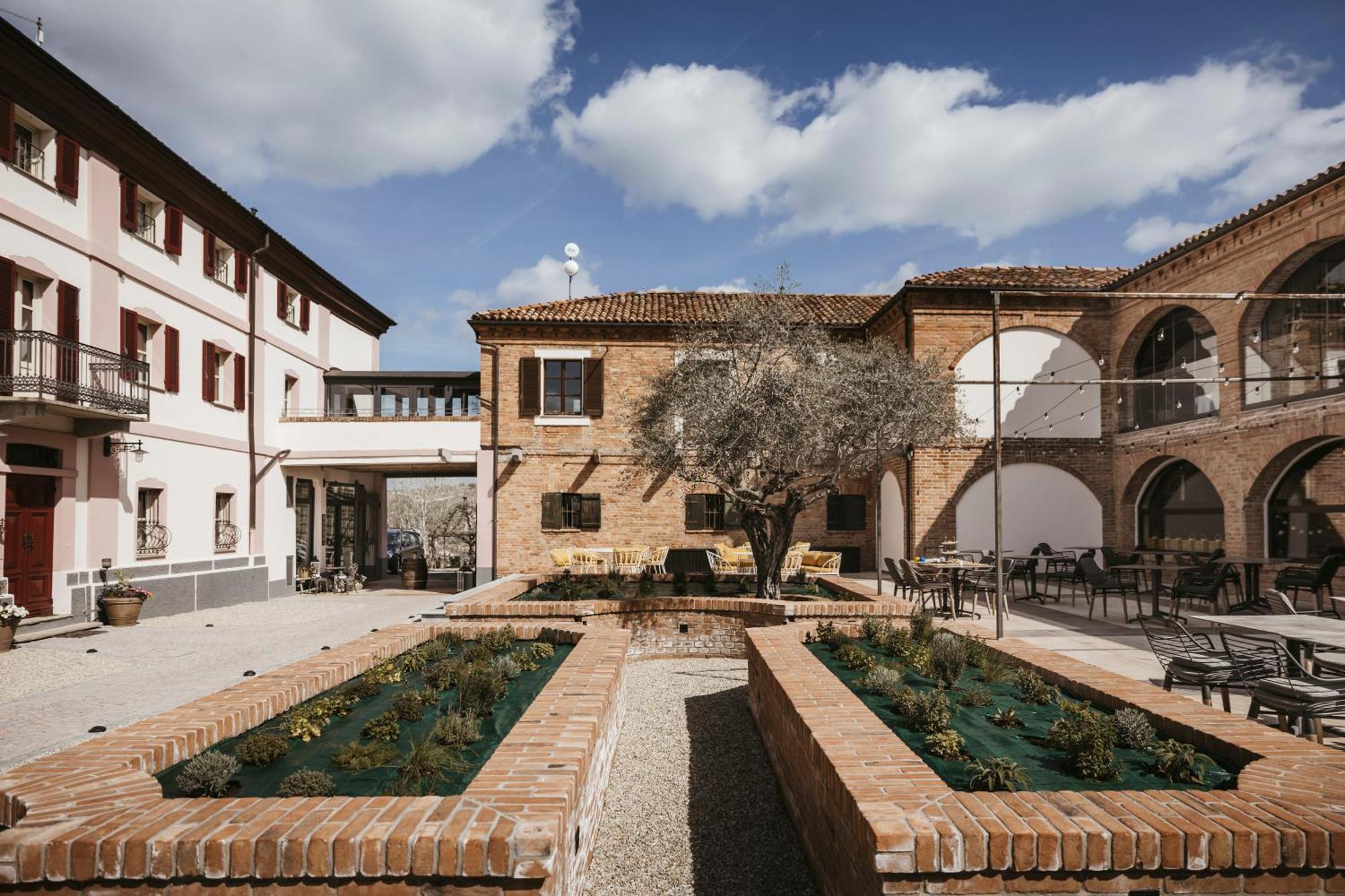 Hotel Relais Almaranto Calamandrana Exterior foto